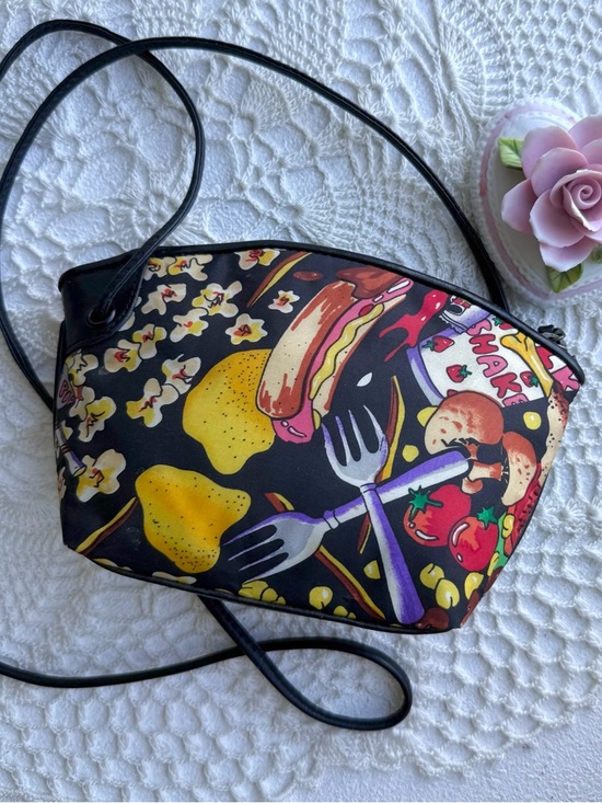 Nicole Miller Handbags - Vintage 90s Nicole Miller food print mini bag Y2K kitschy pop art purse